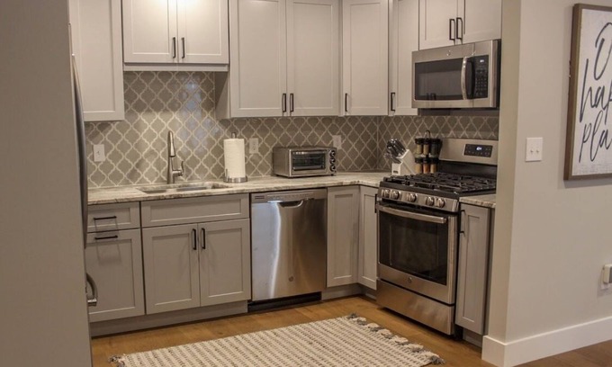 Bolton Landing Condo | NEW luxury 4 BR condo in the heart of Bolton!