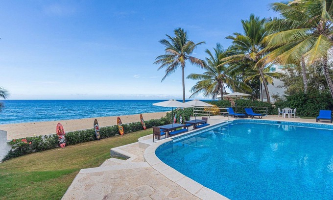 Sosua Villa | New luxury party beachfront complex: guest-friendly, 16 bedrooms, TOP CLASS!