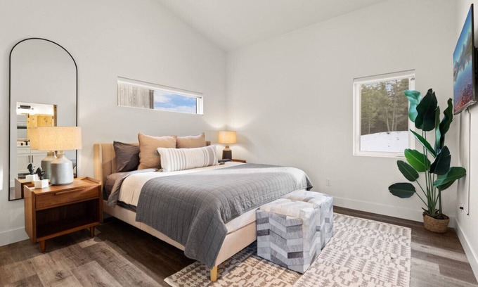 Whitefish House | New! Meticulously Designed 3BR, 3.5B with Pool, Hot Tub, Fire Pit Access!