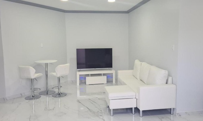 Willemstad Apartment | New Modern Apartment
