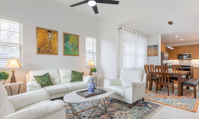 Makaha Valley Cottage | New Mountainside Cottage Near Spectacular Beaches