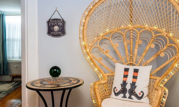 Salem Apartment | *New Omi's 1Br WitchHouse|Dwntown Salem|HocusPocus