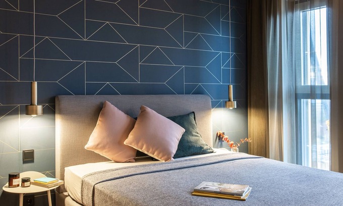 Frankfurt Airport Area House | NEW OPENING / Frankfurt Airport / Design-Serviced-Apartment / MEDIUM 43 qm