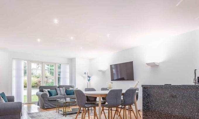 St. Andrews Apartment | New Park Place Apartments (No 15)