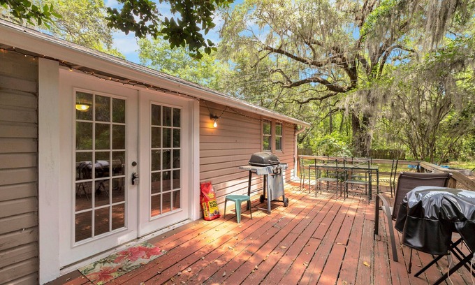 Gainesville House | NEW! Ponderosa Off The Beaten Path