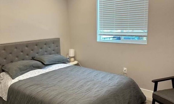 Pico-Union Apartment | NEW PRIVATE ROOM WITH FULL BATH