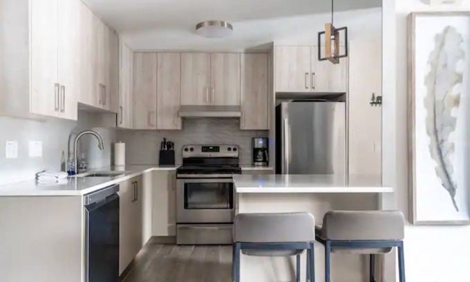 Whistler Village Condo | New Renovation in Village 2 BR/2 Bath POOL/HOT TUB