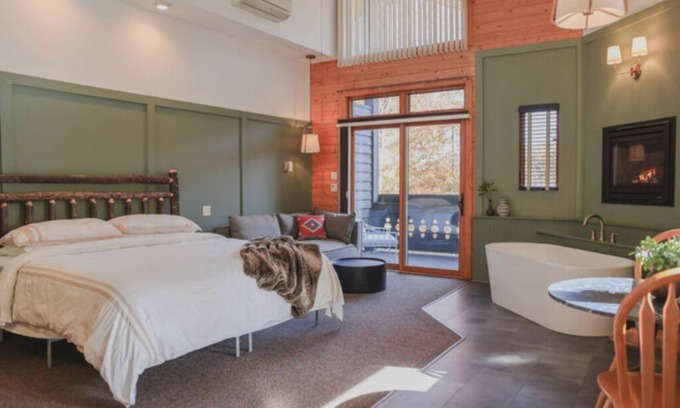 Whittier Apartment | NEW! Romantic Two Bedroom Loft Spa Suite with Fireplace