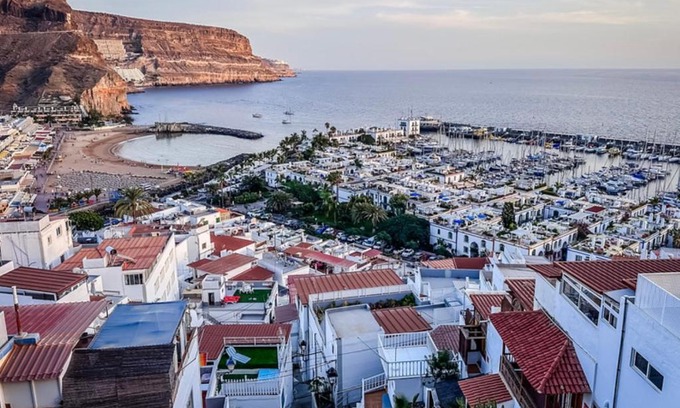Lomo Quiebre Apartment | New Seaviews Apartment Puerto Mogán