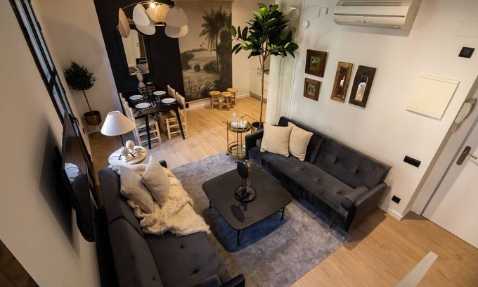 Sant Antoni Apartment | New! Serviced Duplex Apartment Close to Ramblas!