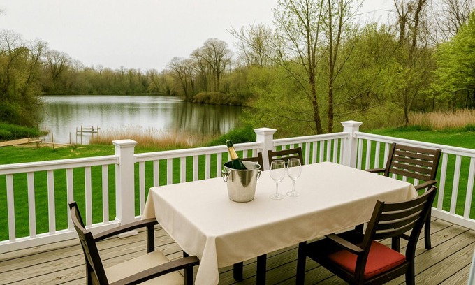 Stevensville House | NEW Spacious 5BDR house on serene Kent Island - close to all the hot spots!