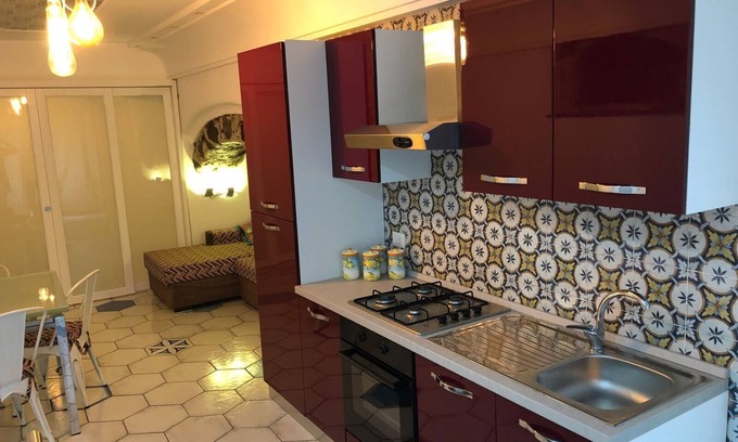 Ischia Porto House | NEW STUDIO APARTMENT IN THE VICINITY OF THE ARAGONESE CASTLE, PETS OK