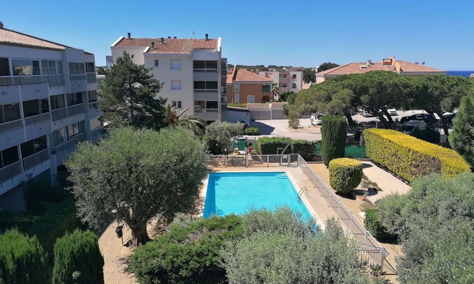 Six-Fours-les-Plages Apartment | NEW STUDIO - POOL - 200M BEACH - SIX FOURS LES PLAGES
