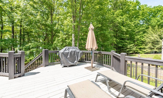 Swanton House | New! Tall Timbers: Lakefront, Private Dock, Hot Tub, Fireplaces!