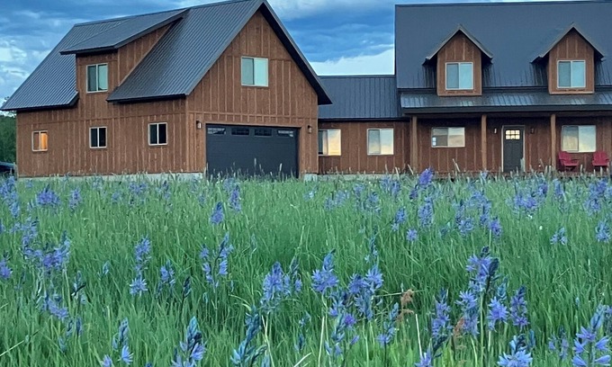 Island Park Cabin | New Teton View Ranch duo family cabin!