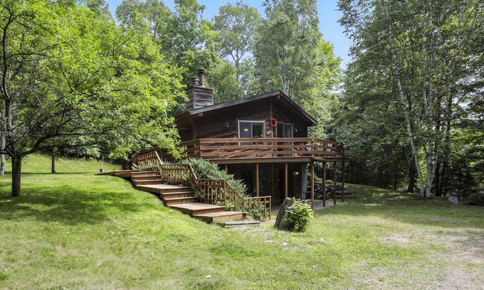Phelps Cabin | NEW! The Treehouse Lakes & Trails Cabin
