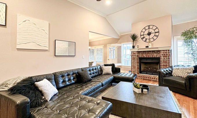 Franklin House | New to VRBO! Huge Family Home!