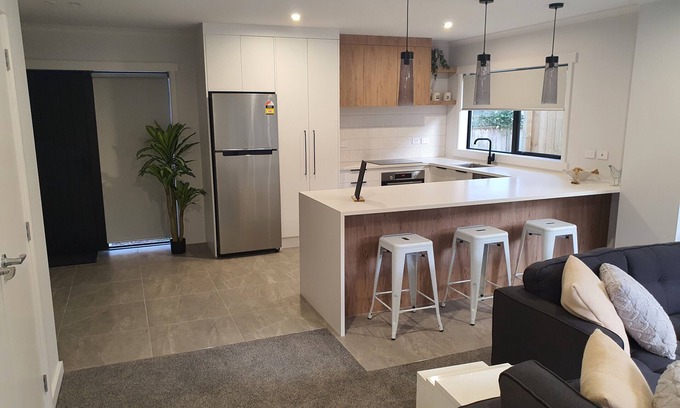 Hamilton House | New Townhouse in Central Location