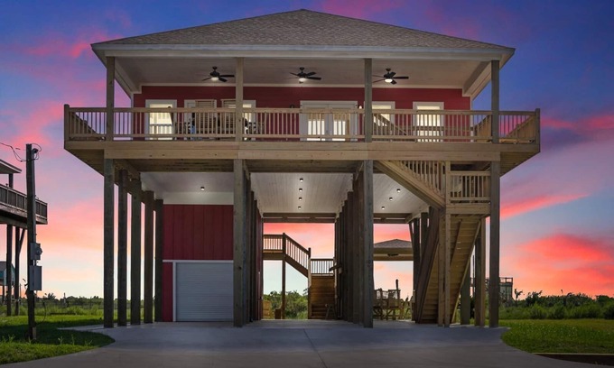Port Bolivar House | New Vacation Beach Home Fisherman's Dream