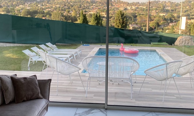 Saint-Paul-de-Vence Villa | New villa with pool and view St Paul de Vence