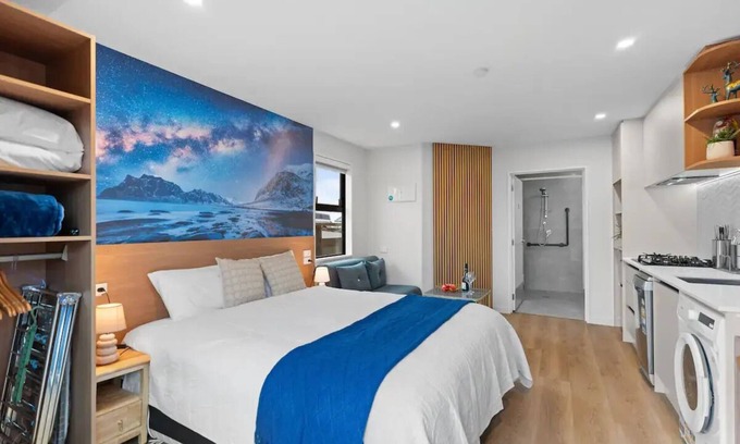 Lake Tekapo Apartment | New warm 1 bedroom studio/king bed/unit1
