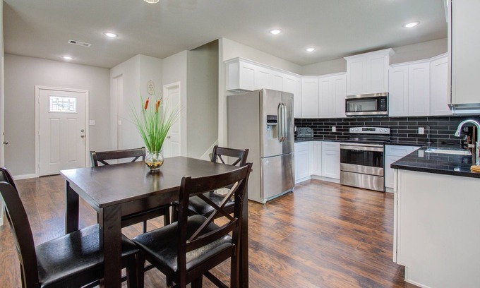 Texas City House | NEW! Welcoming Texas City Home ~ 6 Mi to Beach!