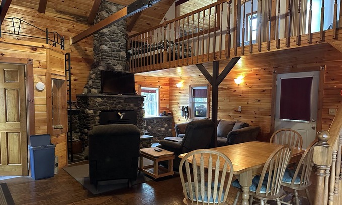 Newark Cabin | Newark Bunkhouse, Rustic cabin getaway. Close to Island Pond and Burke Mountain.