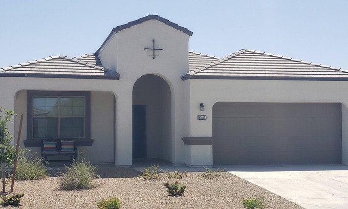 Tartesso House | Newer 4Bed/2Bath House with Private Pool