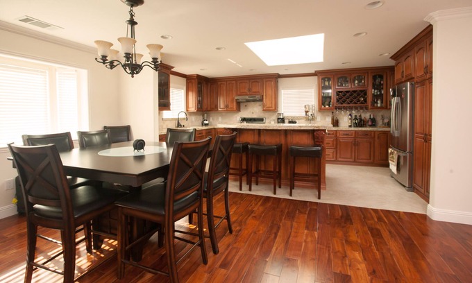Staumbaugh Heller House | NEWER CONSTRUCTED BAY AREA HOUSE FOR VACATION OR BUSINESS