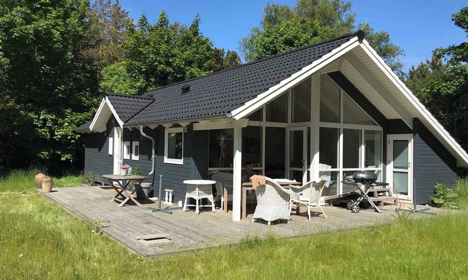 Hornsved House | Newer holiday home in green surroundings