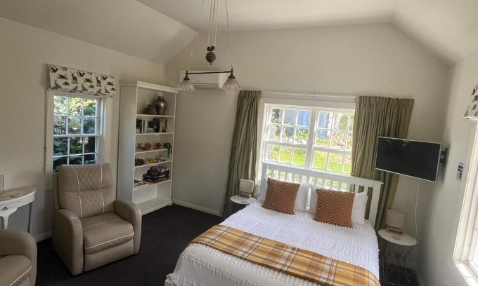 Sefton House | Newfields Country Retreat