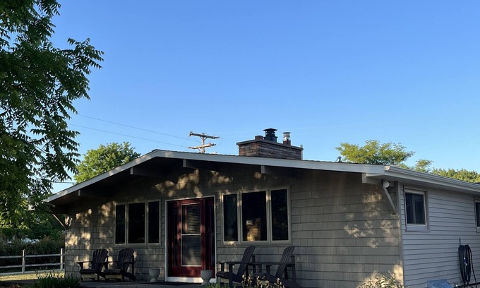 Empire House | Newly available house perfectly located for your trip to Leelanau!