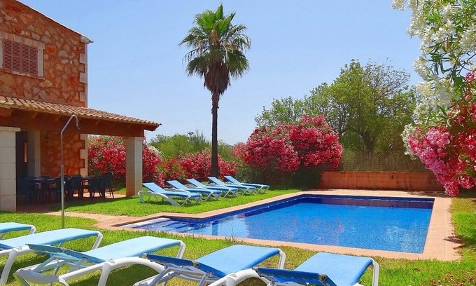 Felanitx Villa | Newly Built Country House in a secluded location with A/C and Private Pool close to Es Trenc!