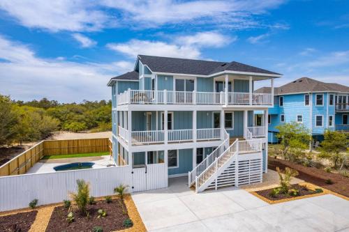 Whalehead Beach House | Newly Built Luxury Home Near Beach with Pool and Spa