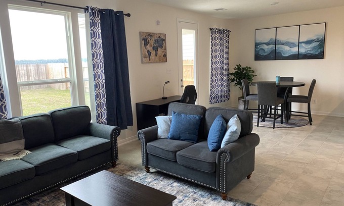 Spring House | Newly Built Spacious Modern & Family Friendly Home