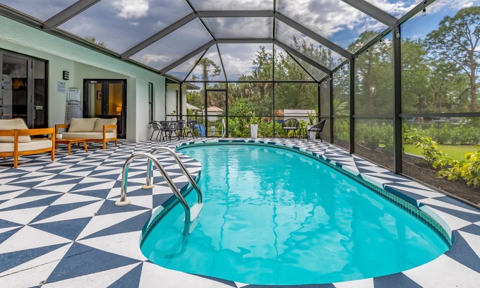 Rural Estates House | Newly Designed Home With Heated Pool- Family Friendly and Pet Friendly -Gazebo