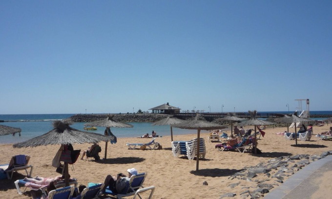 Caleta de Fuste Apartment | NEWLY refurbished two bedroom apartment on the popular Esmeralda complex