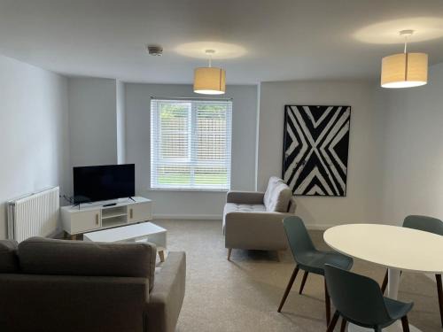 Blackburn Apartment | Newly Refurbished Large Apartment With Huge Garden