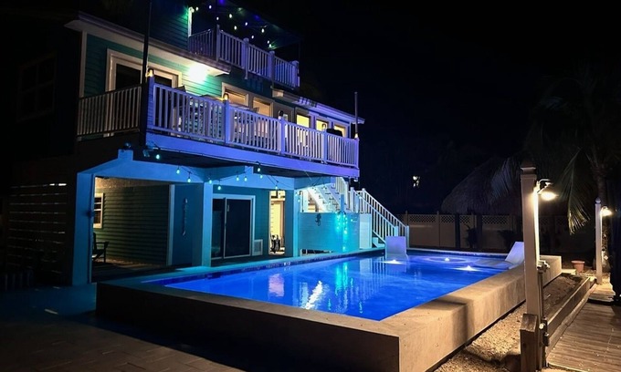Sugarloaf Shores House | Newly remodeled 3/2 home on a canal with ocean access and brand new pool!