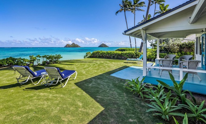 Lanikai House | Newly REMODELED AND the best access to sandy Lanikai Beach! NUC # 90/TVU-0031