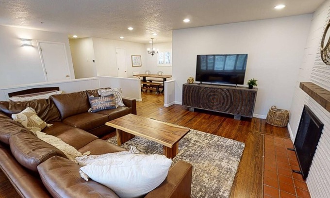 Reno/Tahoe Airport House | Newly remodeled home