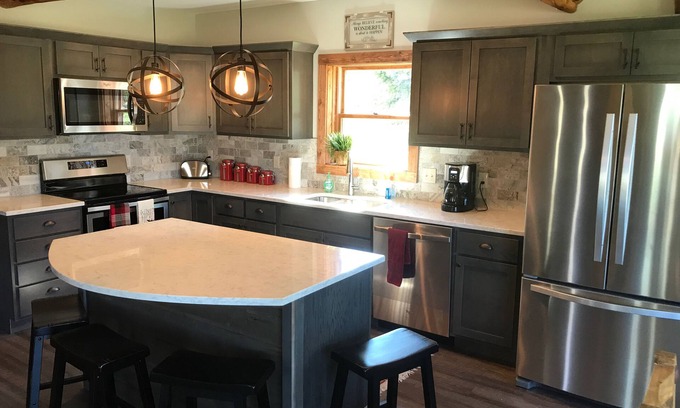 Pitkin Cabin | Newly Remodeled Log Cabin on Quartz Creek where the Road Ends & the Trails Begin