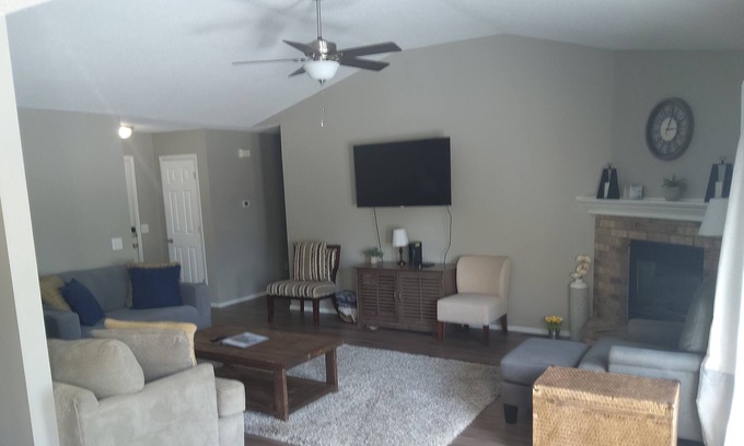 Brookline Station House | Newly Remodeled. New Carpets. New Hardwood, New Beds and Furnishings
