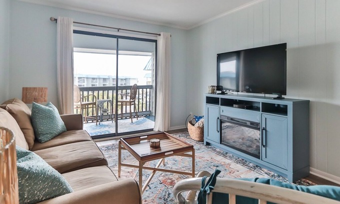 North Myrtle Beach Condo | Newly Renovated Peaceful Oasis-Walk to the Beach!