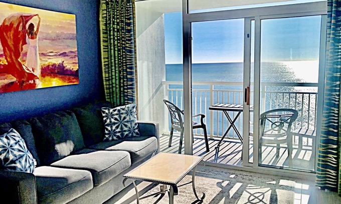 Myrtle Beach Condo | Newly renovated 15th floor Direct Oceanfront Condo