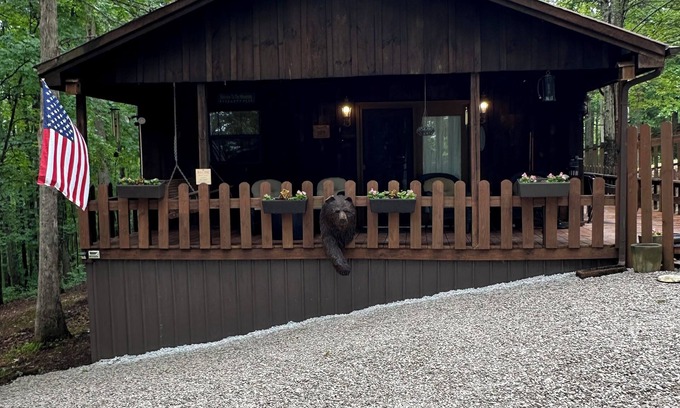 Wellington Cabin | Newly renovated 2 bedroom cabin near Cave Run Lake & Red River Gorge