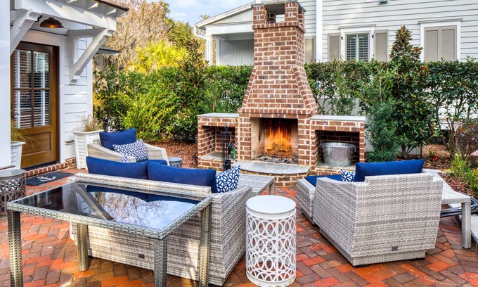 Palmetto Bluff House | Newly renovated and expanded, this gorgeous Wilson Village home