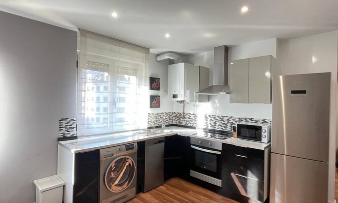 Oviedo City Centre Condo | Newly renovated apartment in Gascona