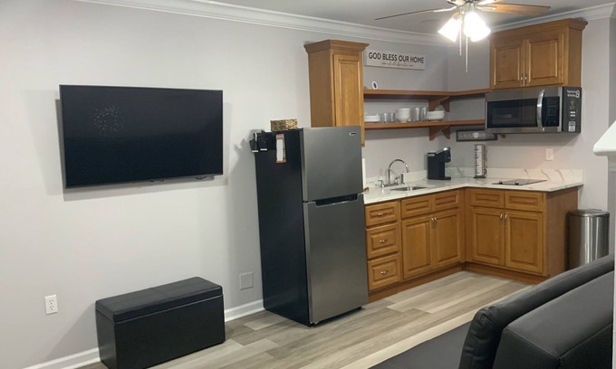 Seventh Ward Apartment | *Newly Renovated* Big Easy Apartment