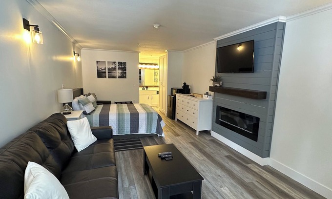 Bellaire Condo | Newly Renovated Condo in Shanty Creek, Bellaire, MI